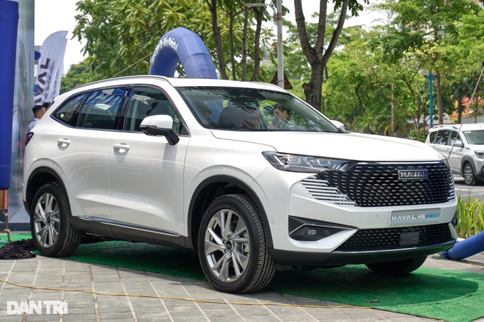 Chi tiết Haval H6 2023, gầm cao hạng C có gì với mức giá gần 1,1 tỷ đồng? - 2