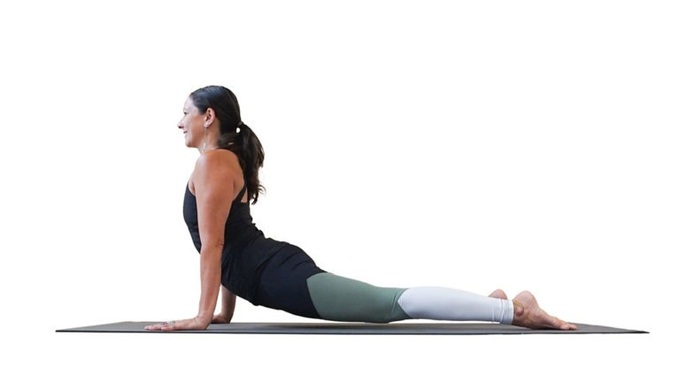 5 động tác yoga giúp gan bạn khỏe hơn từng ngày - 5