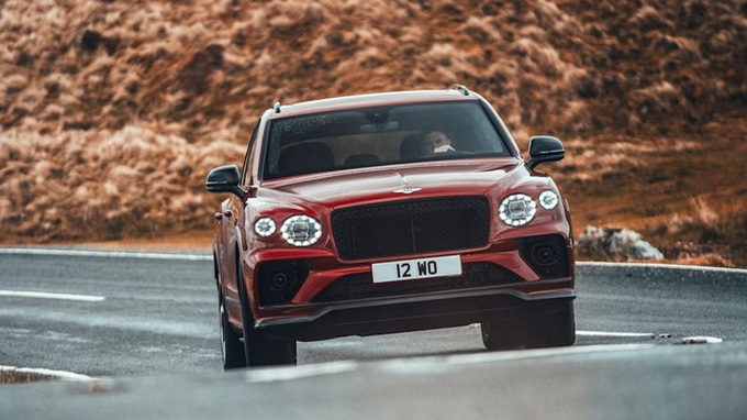 Bentley giới thiệu Bentayga S làm chân chạy cho nhà giàu - 4