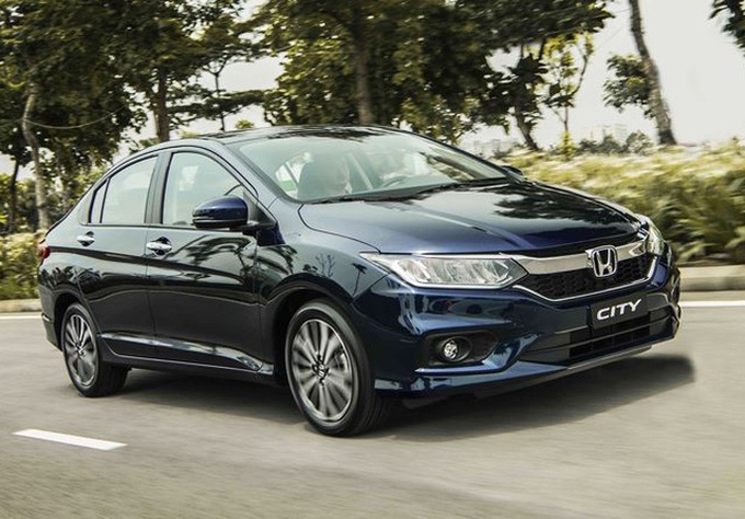 Có 200 triệu đồng, nên chọn Toyota Vios hay Hyundai Accent? - 2