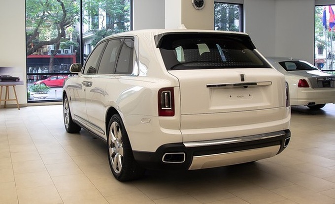 Giá 2 triệu đô, đại gia Việt đua nhau sắm Rolls-Royce Cullinan - 8