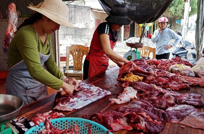 Giá thịt trâu, bò tăng “chóng mặt” vẫn... tranh nhau mua! - 2