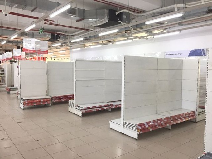 Người dân tiếp tục khui hàng hóa “vô tội vạ” và trộm cắp khi đến Auchan - 9