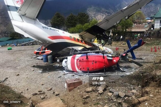 Six dead in Nepal tourist helicopter crash - 1