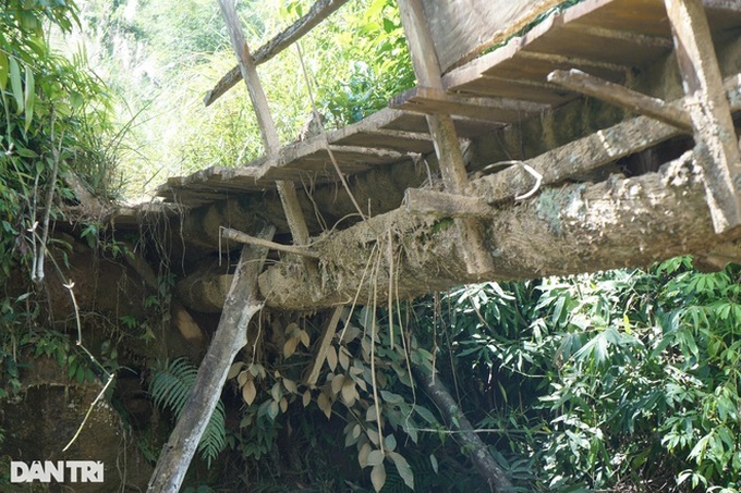 Poor Nghe An villagers need support to build a bridge - 4