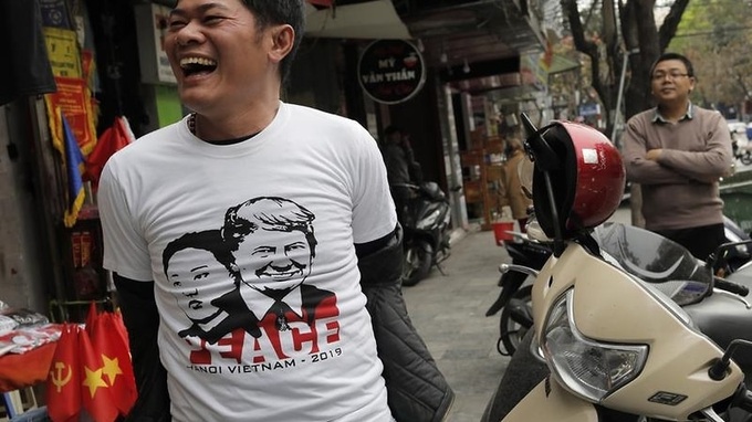 T-shirts, burgers and beer: Hanoi cashes in on Trump-Kim summit - 1