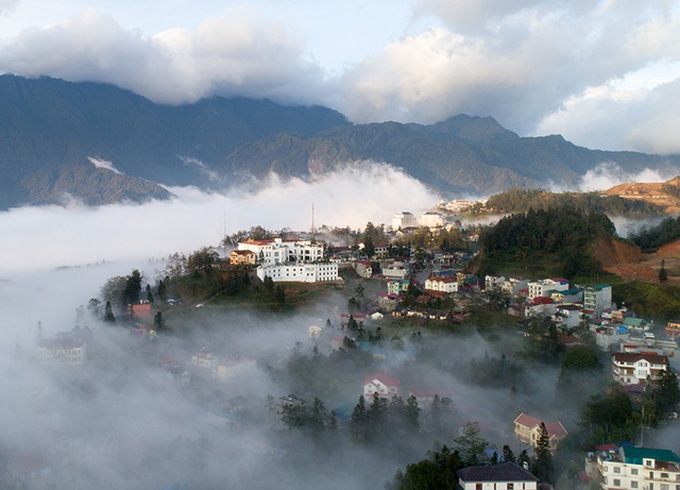 Stunning Sapa covered in cloud - 5