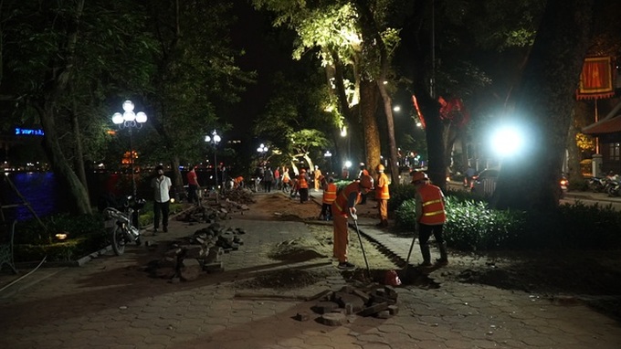 Hoan Kiem Lake surroundings upgraded - 1