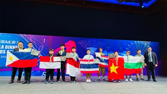 Vietnam wins big at Southeast Asian Mathematical Olympiad - 1