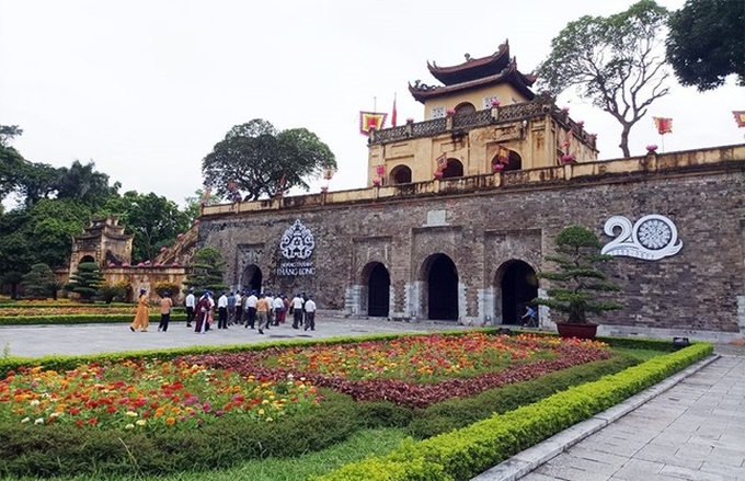 Hanoi to raise ticket fees at tourist sites - 1