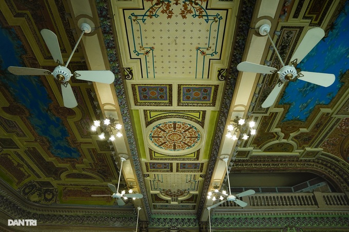 HCMC People's Committee Headquarters recognised as National Art Architectural Site - 10