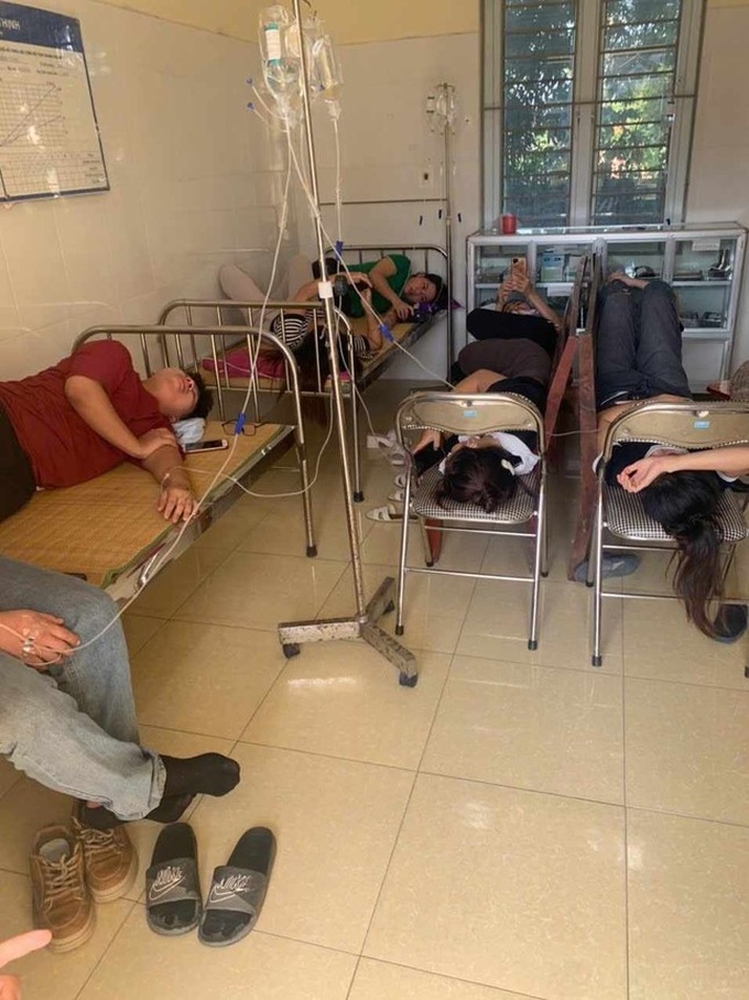 Hundreds hospitalised following lunch at Phu Tho company - 1