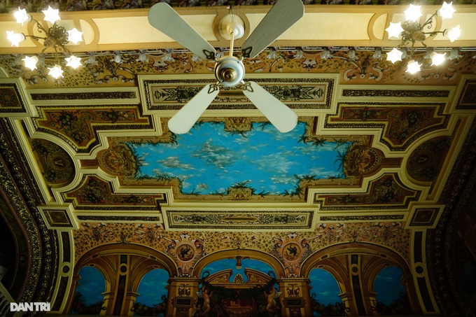 HCMC People's Committee Headquarters recognised as National Art Architectural Site - 11