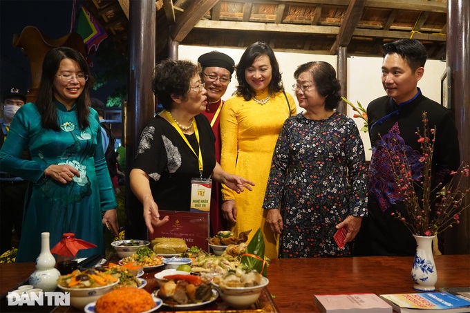 Tet Viet Festival being held in HCM City - 6 Tet Viet Festival being held in HCM City - 6