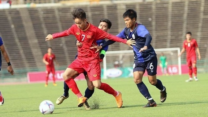 Vietnam win bronze at regional U22 football champ with narrow win over hosts Cambodia - 1