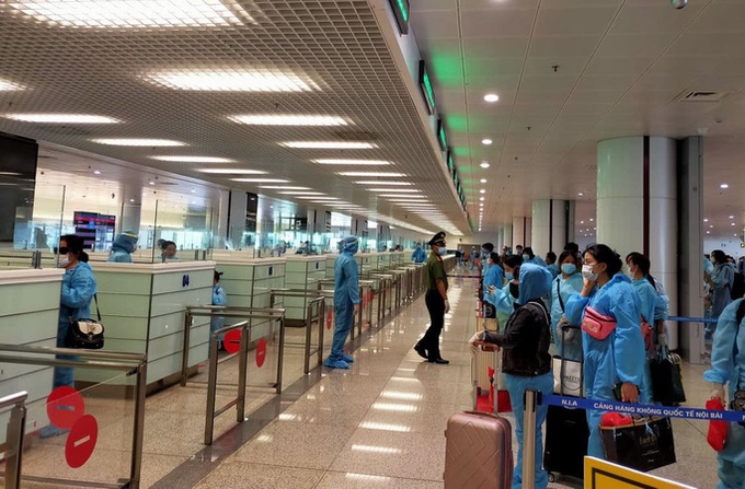 International flights suspended for clearer quarantine regulations - 1
