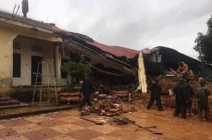 At least 84 dead, 38 missing in floods in central provinces - 2 At least 84 dead, 38 missing in floods in central provinces - 2