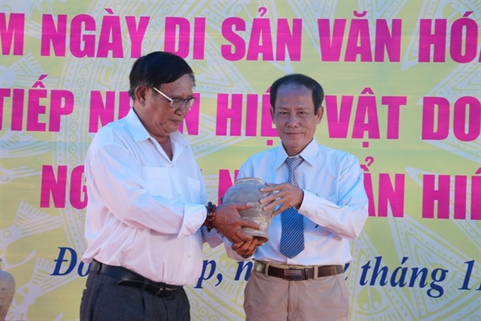 Dong Thap Museum receives large artefact donation - 1 Dong Thap Museum receives large artefact donation - 1