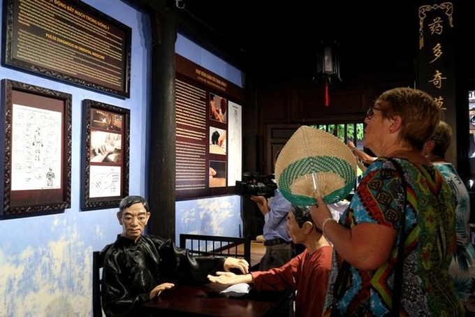 Hoi An opens traditional medicine museum - 4