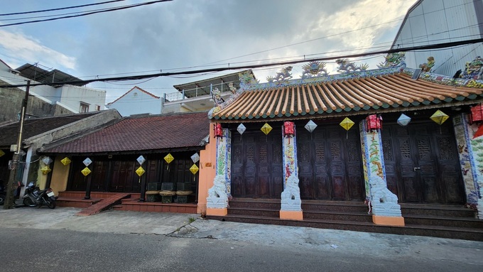 Old Hue heritage street at risk of disappearing - 1 Old Hue heritage street at risk of disappearing - 1