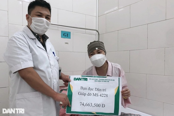 Dantri/DTiNews readers support ailing woman in Thai Binh - 1 Dantri/DTiNews readers support ailing woman in Thai Binh - 1