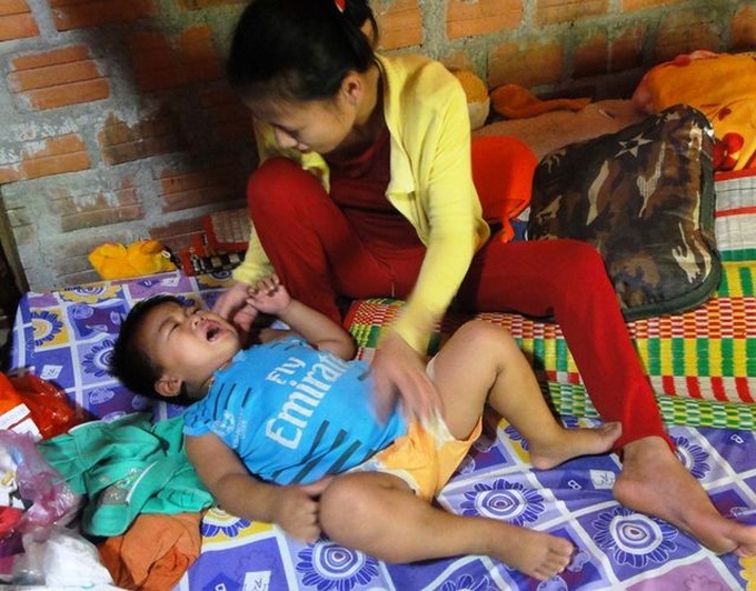 Little boy battling kidney problems needs help - 2