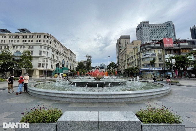 Many tourist sites in HCM City suspended due to Covid-19 - 1 Many tourist sites in HCM City suspended due to Covid-19 - 1