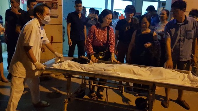 Hanoi first grader left to death on school bus - 1