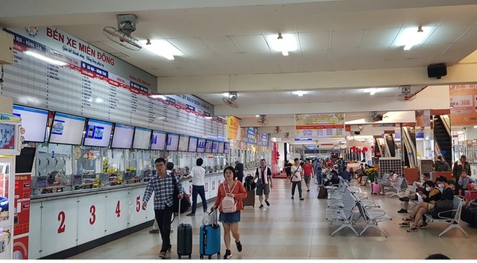 HCM City fines people for not wearing masks in public - 1 HCM City fines people for not wearing masks in public - 1