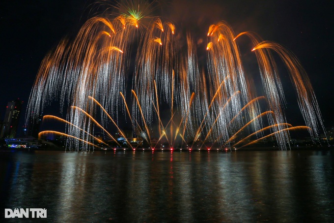 Finland, Vietnam kick off Da Nang firework festival - 7 Finland, Vietnam kick off Da Nang firework festival - 7