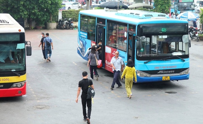 Hanoi public bus fare increase proposed - 1 Hanoi public bus fare increase proposed - 1