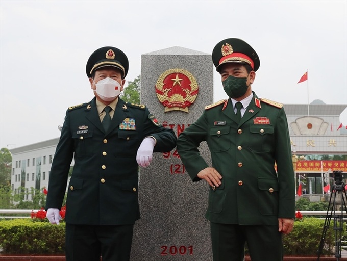 Vietnam, China hold seventh Border Defence Friendship Exchange to boost solidarity and cooperation - 1