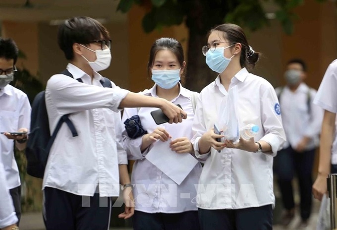 Int'l report reveals 13% of 13-17 years old in Vietnam feel lonely all the time - 1 Int'l report reveals 13% of 13-17 years old in Vietnam feel lonely all the time - 1