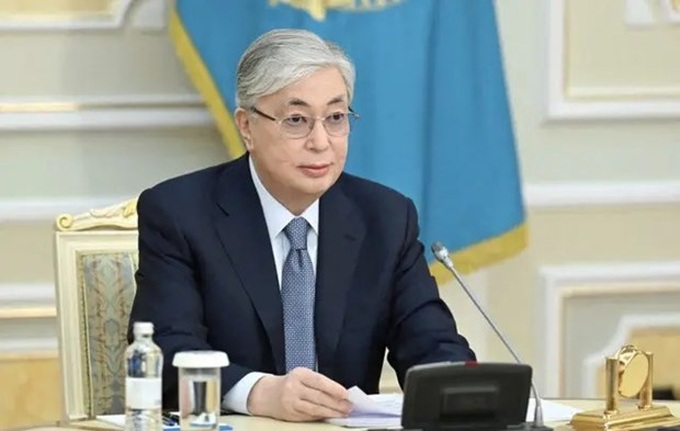 Kazakh President postpones Vietnam visit - 1