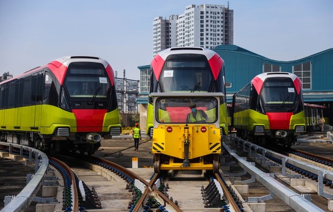 Hanoi metro trains ready for trial run - 1