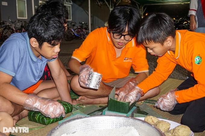 Covid-19 orphans celebrate lunar new year at new home - 2