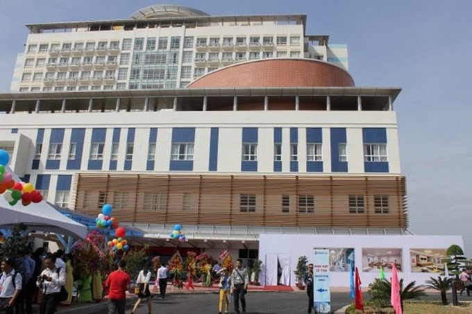 Dong Nai state-owned hospitals face brain drain - 1