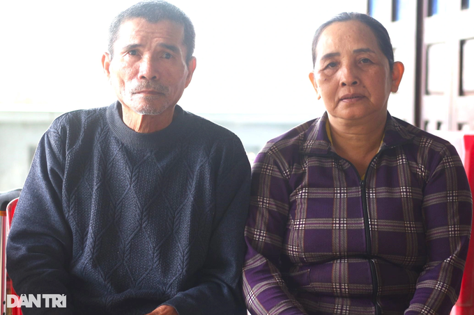 Quang Nam woman needs support for ill husband and son - 2