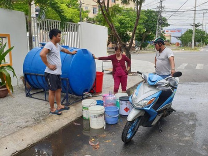 Measures sped up to deal with Danang salinity intrusion - 1 Measures sped up to deal with Danang salinity intrusion - 1