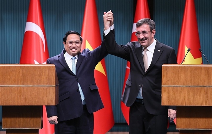 Vietnam, Turkey strive to reach $4b in trade, simplify visas to boost tourism - 1