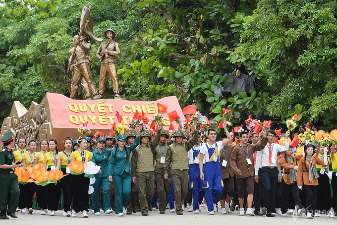 Helicopters, artillery to join Dien Bien Phu victory anniversary - 1 Helicopters, artillery to join Dien Bien Phu victory anniversary - 1