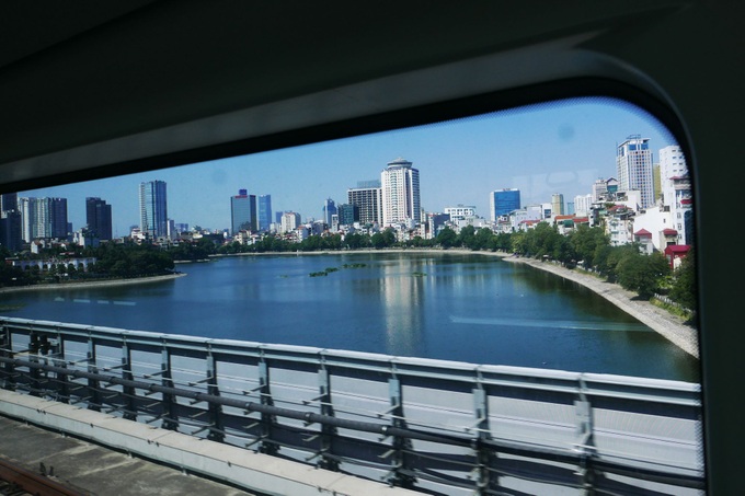 Hanoi streets viewed from Cat Linh-Ha Dong metro route - 4