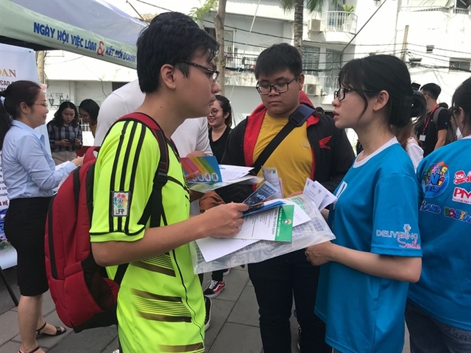 Demand for workers shoots up in HCM City - 1 Demand for workers shoots up in HCM City - 1