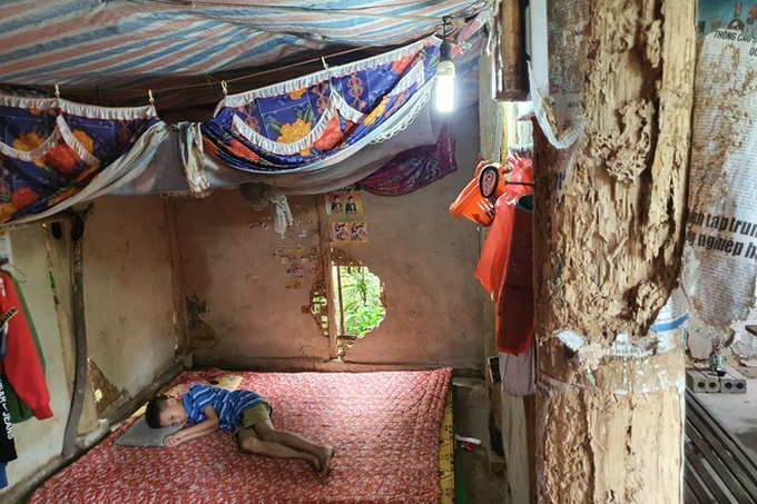 Single mother and ailing son in Thai Nguyen in dire need of help - 2