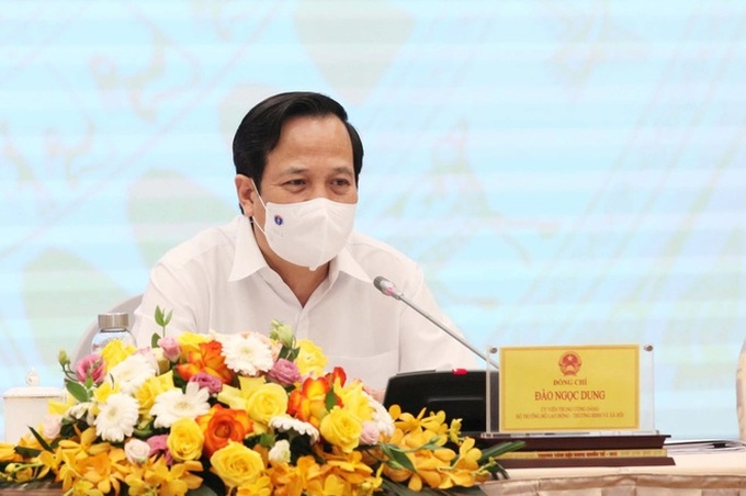 Minister urges timely support for workers during pandemic - 1