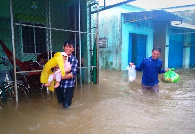 Post-Storm Wipha floods continue blighting Phu Quoc island - 2
