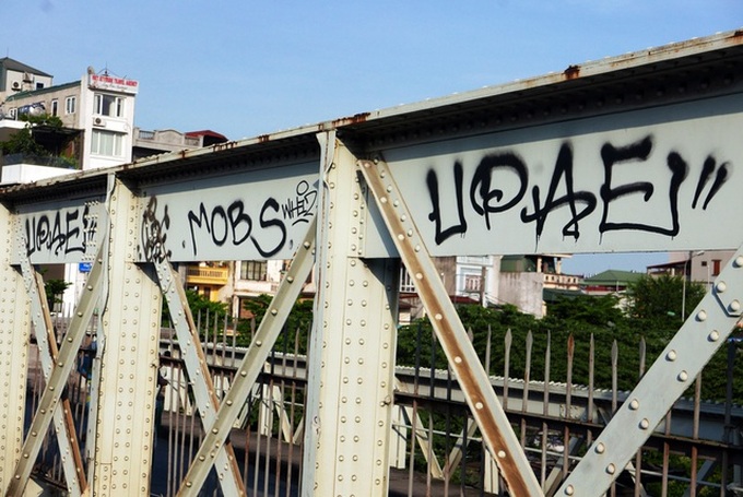 Long Bien Station attracts visitors after being renovated - 10