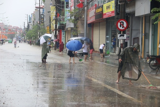 Torrential rain severely floods northern mountainous city - 5 Torrential rain severely floods northern mountainous city - 5