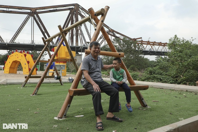 More Hanoi parks built along Red River - 9