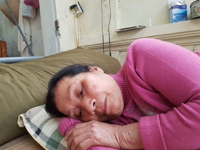 Mother desperate in search for help for ill children - 1 Mother desperate in search for help for ill children - 1